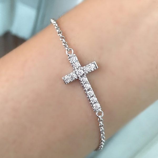 Cross Bracelet in Sterling Silver with white gold plating.